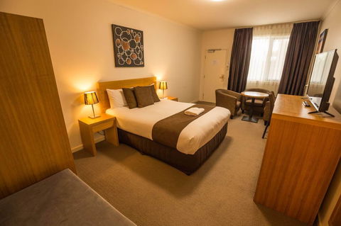 Bairnsdale International - Accommodation Melbourne 7