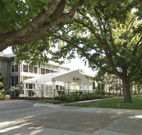 Forrest Hotel  Apartments - Accommodation Melbourne