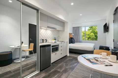 Quest Canberra City Walk - Accommodation Melbourne 5