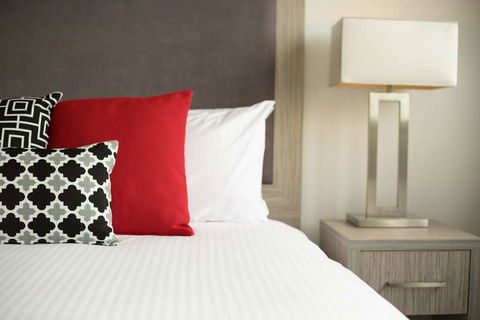 H on Smith Hotel - Accommodation Melbourne 5