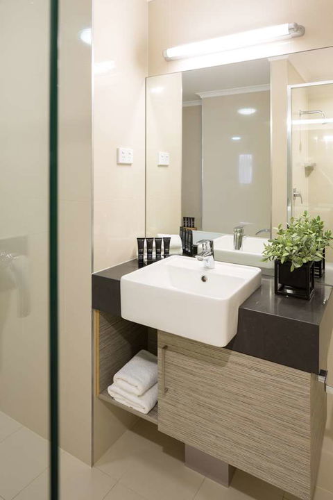 H on Smith Hotel - Accommodation Melbourne 7