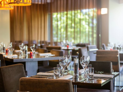 Novotel Canberra - Accommodation Melbourne 1