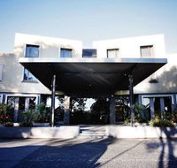 Golden Pebble Hotel - Accommodation Melbourne