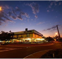 Isa Hotel - Accommodation Melbourne