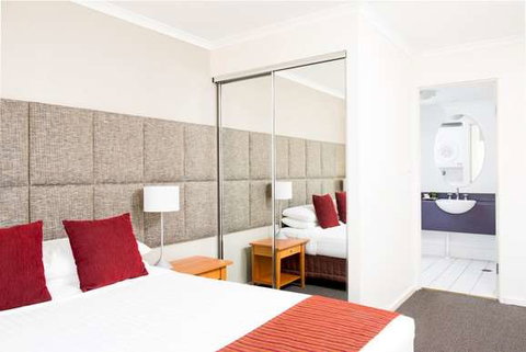 Mantra on Northbourne - Accommodation Melbourne 2