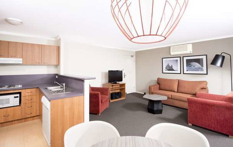 Mantra on Northbourne - Accommodation Melbourne 6
