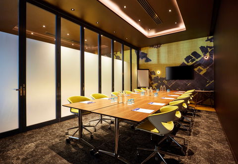 Holiday Inn Express Newcastle - Accommodation Melbourne 9