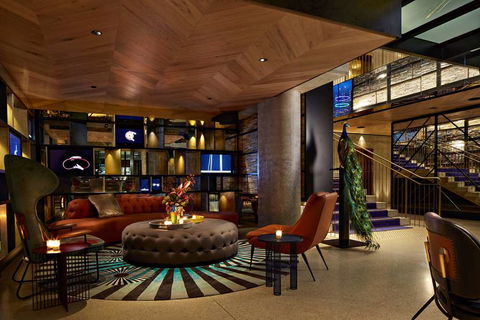 QT Melbourne - Accommodation Melbourne 0