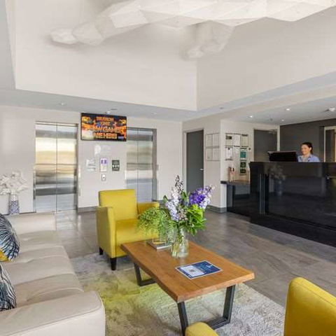 H on Mitchell Apartment Hotel - Accommodation Melbourne 0