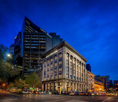 Batman's Hill On Collins - Melbourne 4u 0