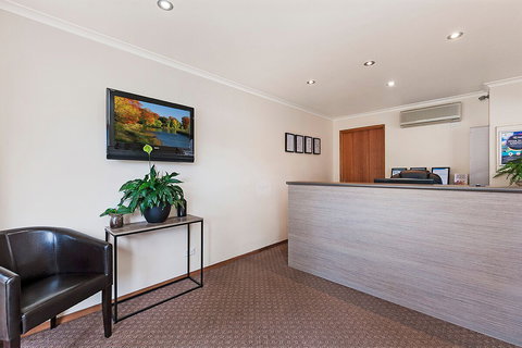 AAt 28 Goldsmith Motel - Accommodation Melbourne 1
