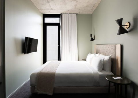 Alex Hotel, Perth - Melbourne 4u 2