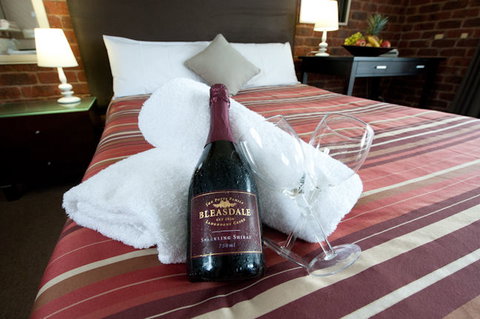 Admiral Motor Inn - Accommodation Melbourne 2