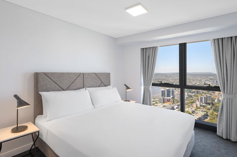 Meriton Suites Adelaide Street, Brisbane - Accommodation Melbourne 3