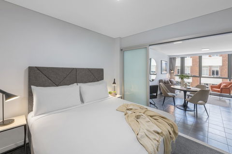 Meriton Suites Adelaide Street, Brisbane - Accommodation Melbourne 13