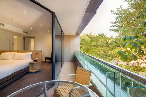 Crowne Plaza Canberra - Accommodation Melbourne 14