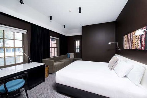 Peppers Gallery Hotel, Canberra - Accommodation Melbourne 8