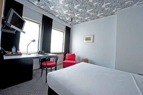 Peppers Gallery Hotel, Canberra - Accommodation Melbourne 9
