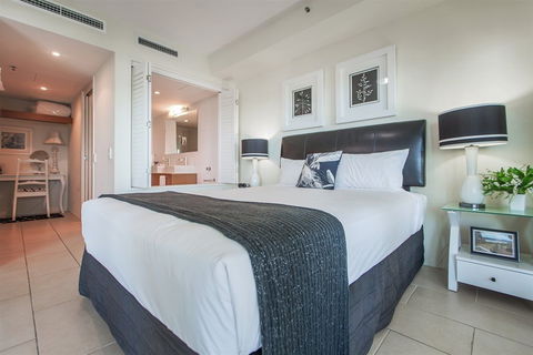 Lanai Riverside Apartments - Melbourne 4u 11