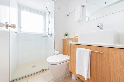 Lanai Riverside Apartments - Melbourne 4u 16