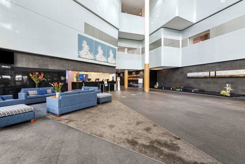 Shangri-La Hotel, The Marina - Accommodation Melbourne 2