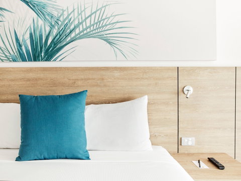 Novotel Cairns Oasis Resort - Accommodation Melbourne 2