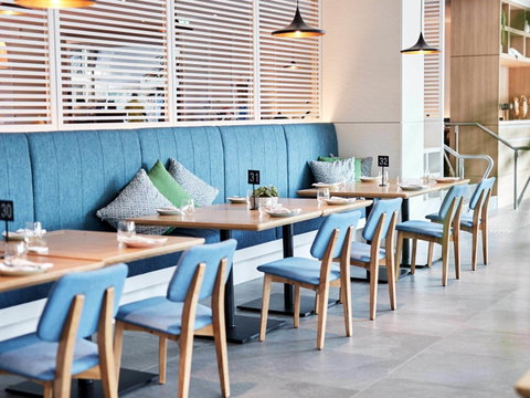 Novotel Cairns Oasis Resort - Accommodation Melbourne 12