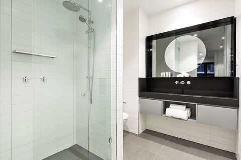 Tyrian Serviced Apts Albert Park Lane - Accommodation Melbourne 1