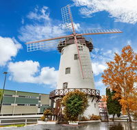 Leisure Inn Penny Royal Hotel  Apts - Accommodation Melbourne