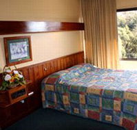 Village Family Motor Inn - Accommodation Melbourne
