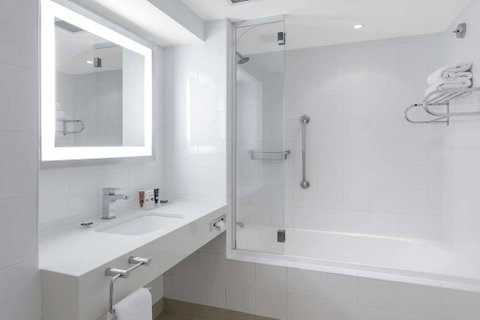Amora Hotel Brisbane - Accommodation Melbourne 2