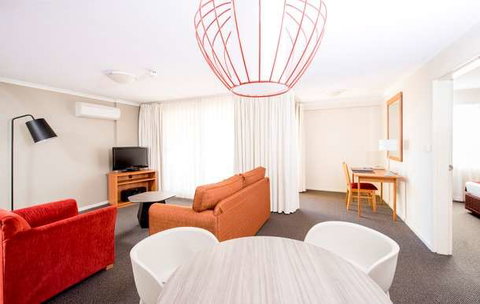 Mantra on Northbourne - Accommodation Melbourne 1