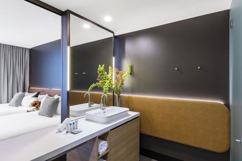 Vibe Hotel Canberra - Melbourne 4u 16