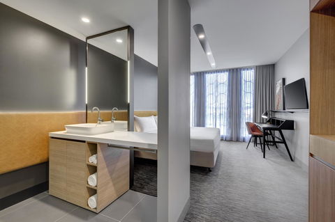 Vibe Hotel Canberra - Melbourne 4u 43
