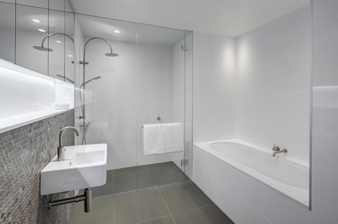 Vibe Hotel Canberra - Melbourne 4u 32