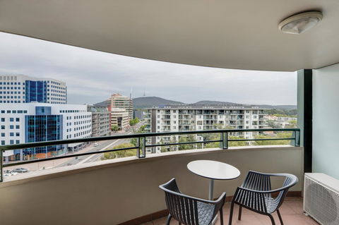 Adina Serviced Apartments Canberra James Court - Accommodation Melbourne 2