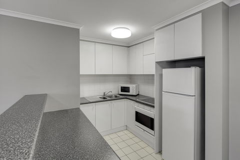 Adina Serviced Apartments Canberra James Court - Accommodation Melbourne 1