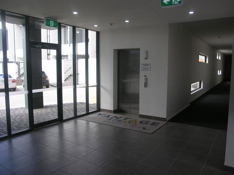 Kesh At Hudson Square - Melbourne 4u 37