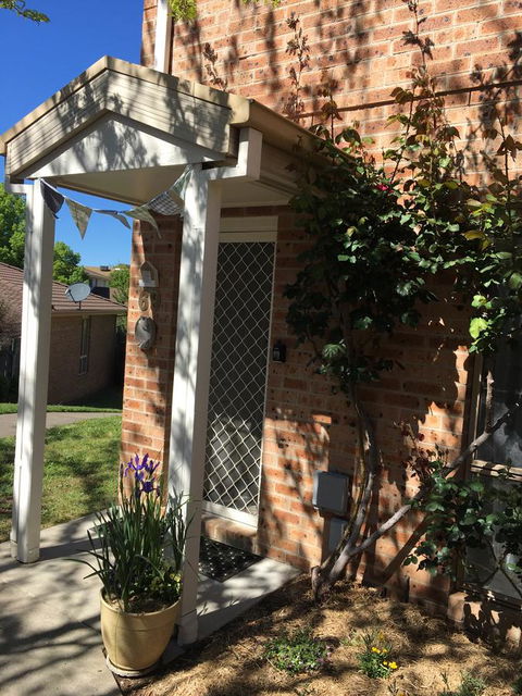 Finches Canberra - Accommodation Melbourne 33