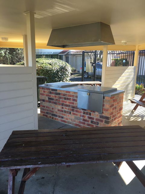 Finches Canberra - Accommodation Melbourne 27