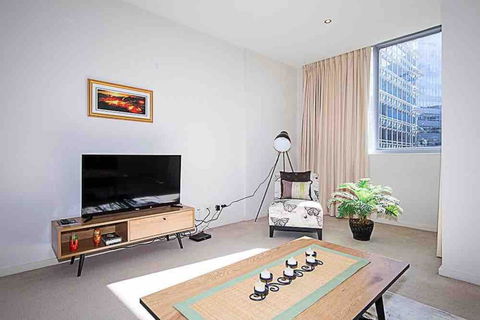 Spacious 1BR Stylish New Acton Apartment +Parking - Melbourne 4u 0