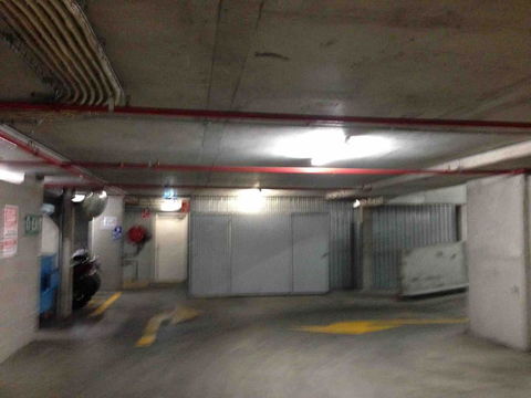 Spacious 1BR Stylish New Acton Apartment +Parking - Melbourne 4u 7