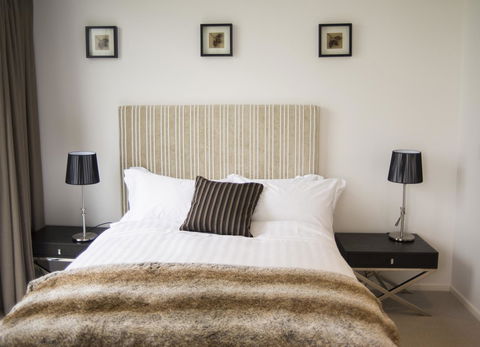 KUI - Manhattan Apartments - Melbourne 4u 9