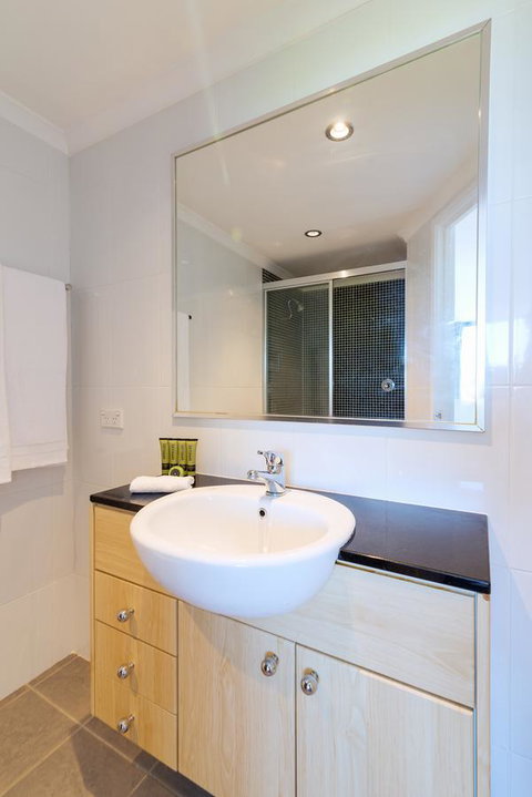 ALLARA CANBERRA - Accommodation Melbourne 13