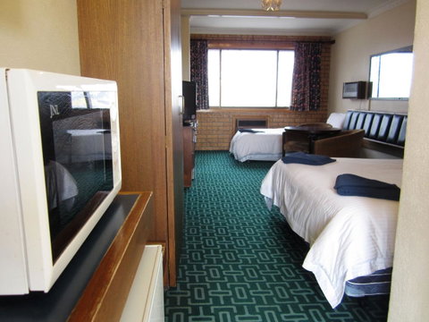 Canberra Lyneham Motor Inn - Accommodation Melbourne 6