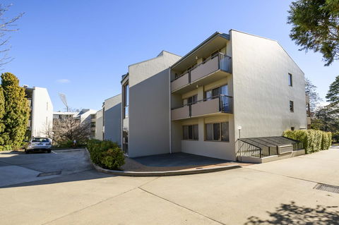 Accommodate Canberra - The Summit - Accommodation Melbourne 2