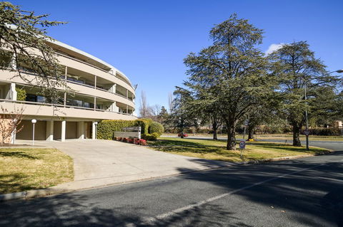 Accommodate Canberra - The Summit - Accommodation Melbourne 1