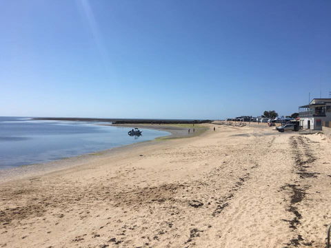 Crystal Blue Apartment - Accommodation Melbourne 18
