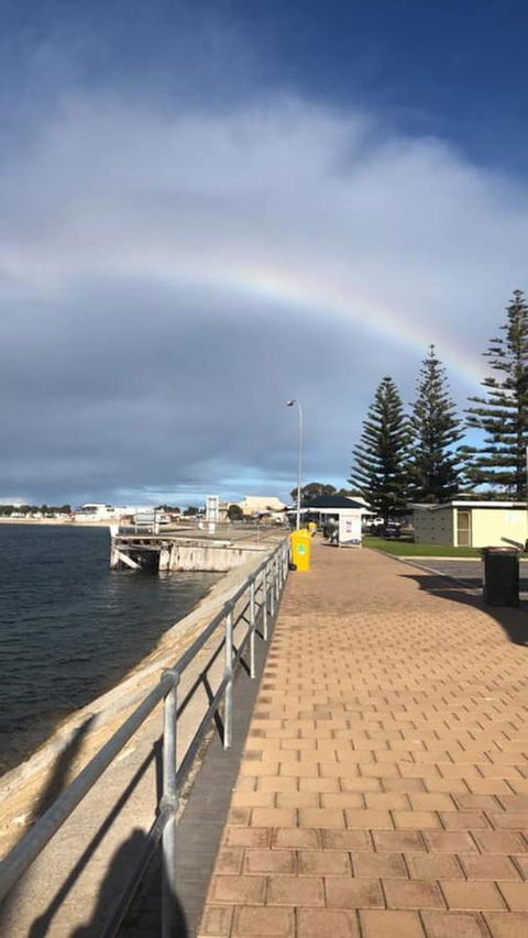 Crystal Blue Apartment - Accommodation Melbourne 7