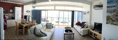 Crystal Blue Apartment - Accommodation Melbourne 32